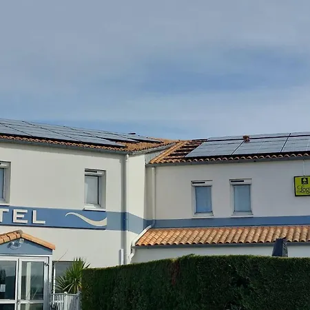 Logis L'air Marin Hotel