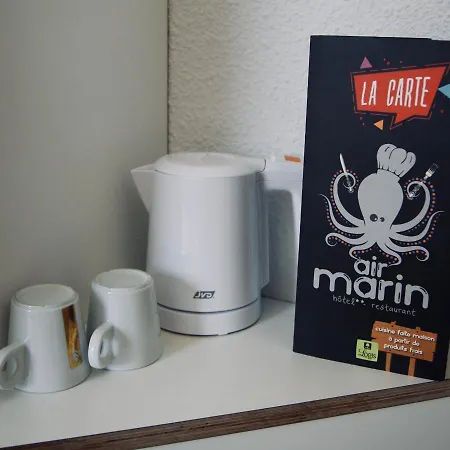 Logis L'air Marin מלון 2*