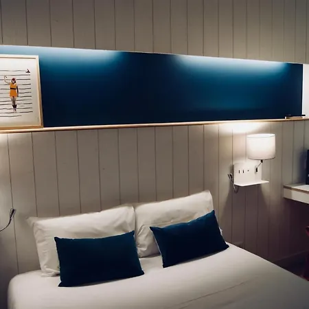 Logis L'air Marin Hotel