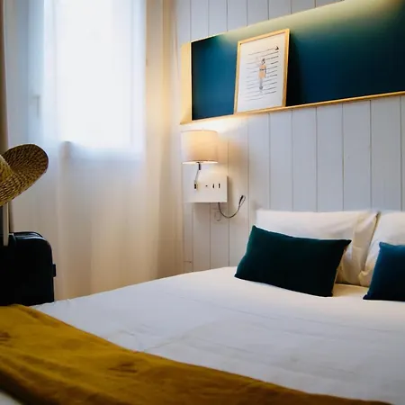 Hotel Logis L'air Marin 2*
